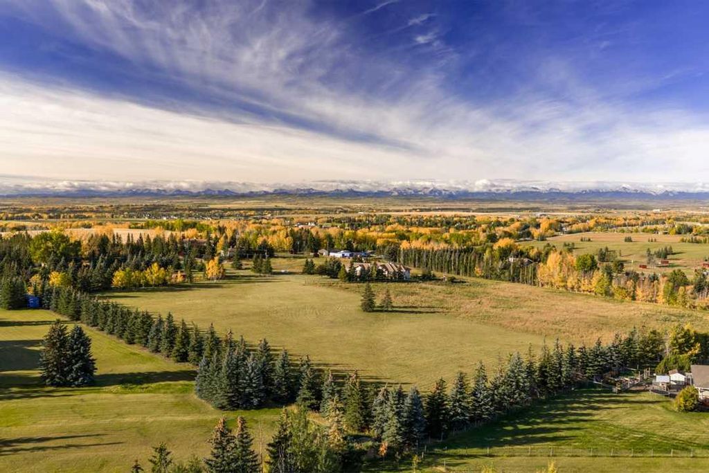 Photo of 30076 Springbank Road, Rural Rocky View County, AB T3Z 3M2 (MLS # A2294157)