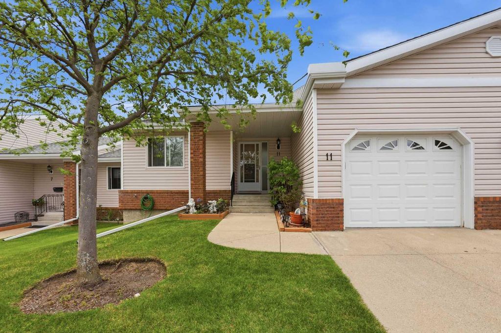 Photo of 11 Macewan Park Heights NW, Calgary, AB T3K 3W6 (MLS # A2316477)