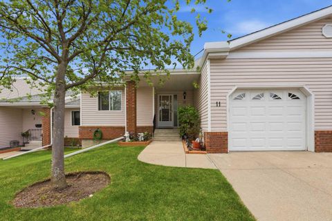Photo of 11 Macewan Park Heights NW, Calgary, AB T3K 3W6 (MLS # A2316477)