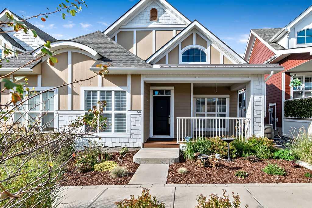 54 Drake Landing Square