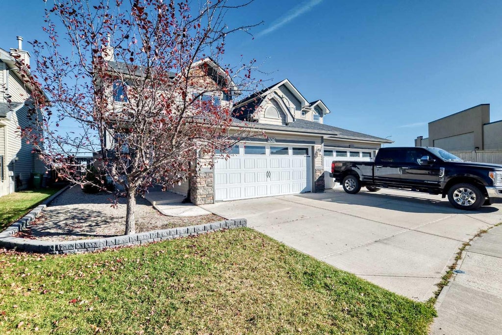 Photo of 306 Ranch Ridge Court, Strathmore, AB T1P 0A6 (MLS # A2350778)