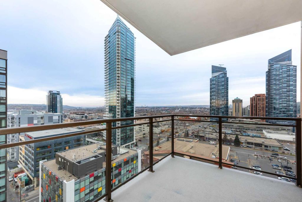 Photo of 1118 12 Avenue SW #1502, Calgary, AB T2R 0P4 (MLS # A2286479)