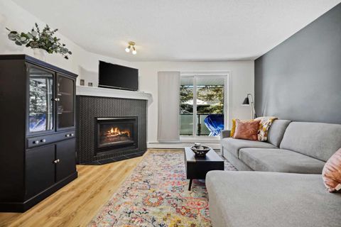 10 Sierra Morena Mews SW 210 Calgary AB T3H 3K5