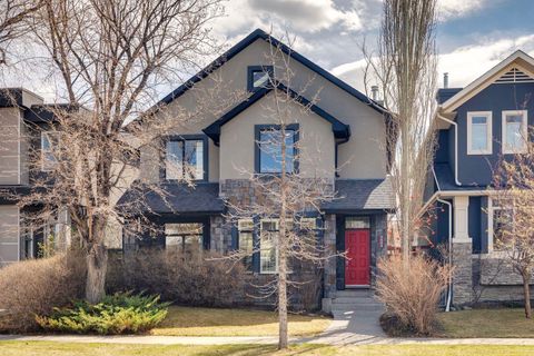 Photo of 2405 Bowness Road NW, Calgary, AB T2N 3L8 (MLS # A2308287)