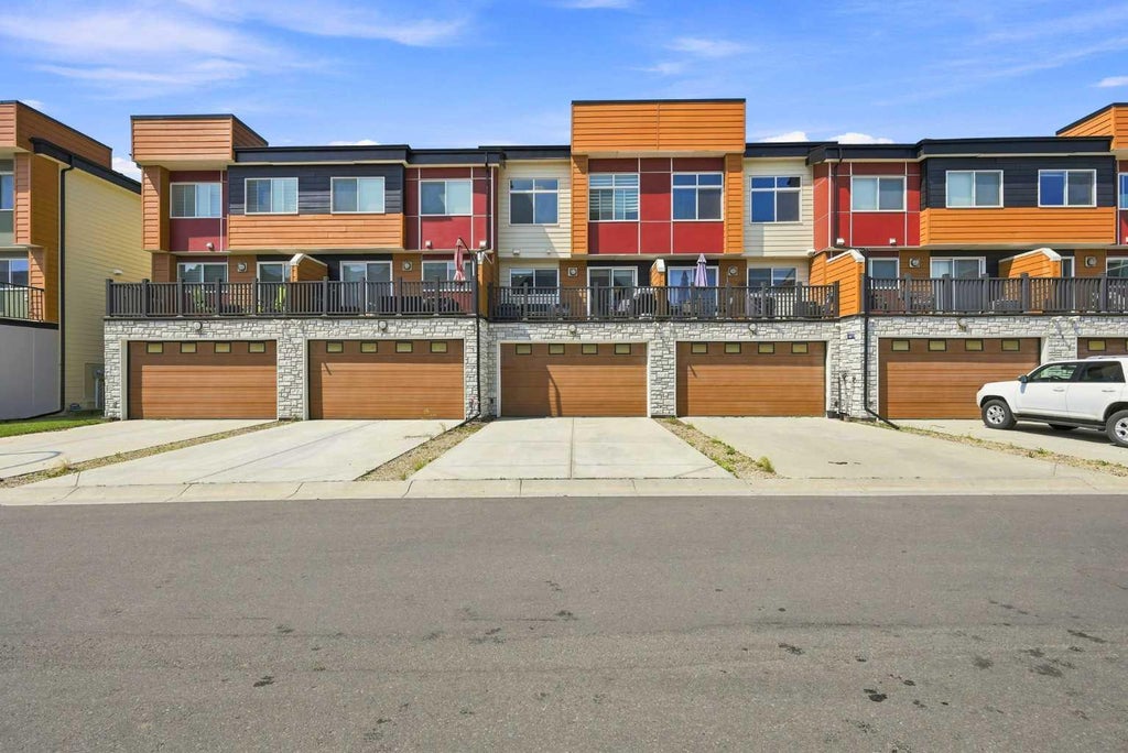 Photo of 1530 Bayside Avenue SW #103, Airdrie, AB T4B 4B5 (MLS # A2330974)