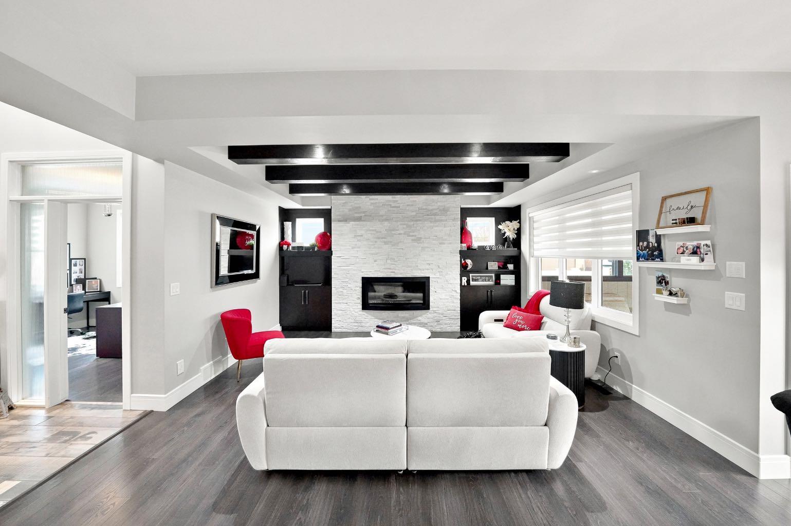 200 Vancouver Crescent