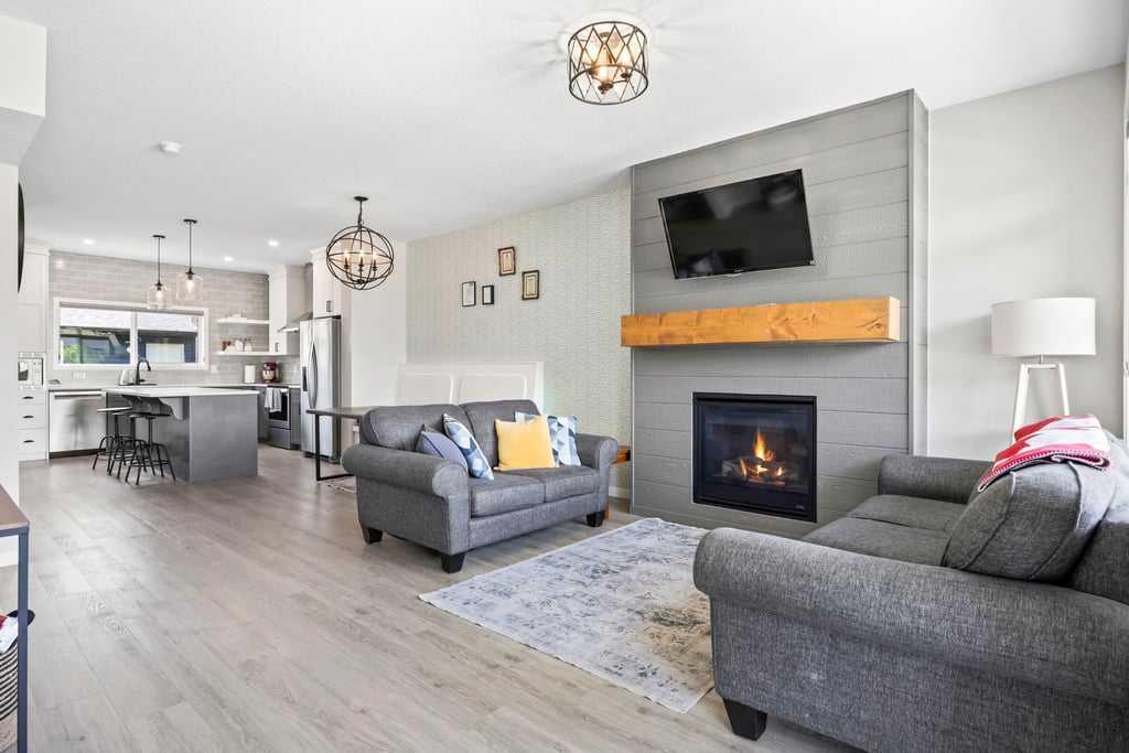 42 Wolf Creek Manor SE