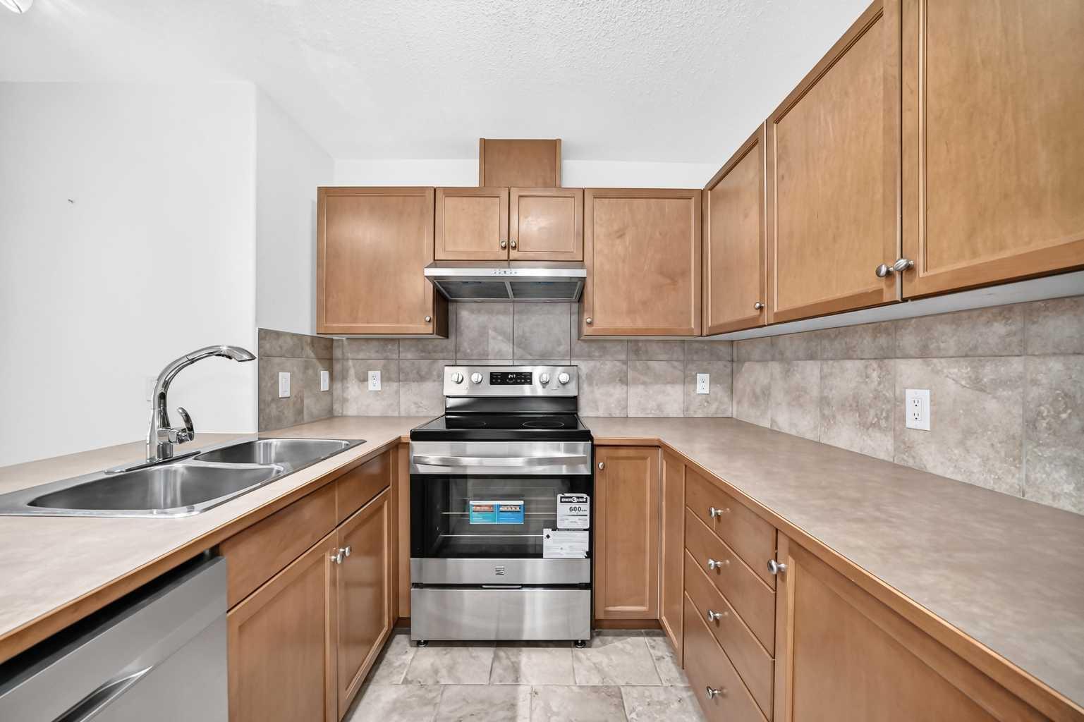 92 Crystal Shores Road 3102