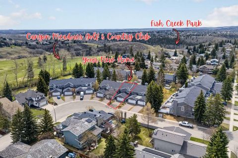 Photo of 12 Wood Crescent SW, Calgary, AB T2W 4B4 (MLS # A2310040)