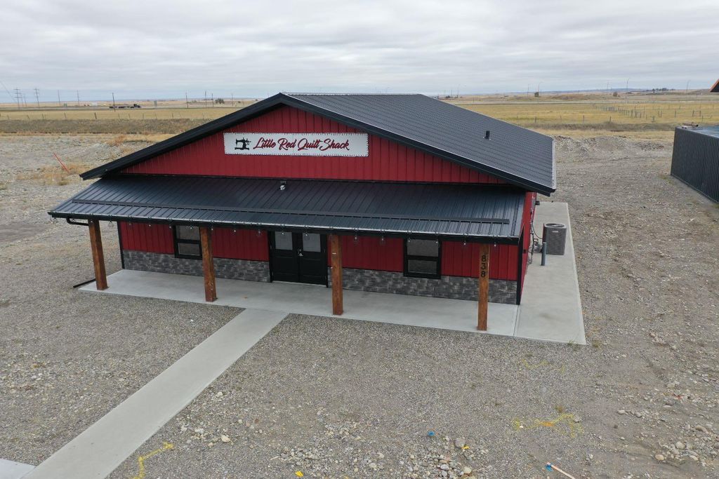 Photo of 838 18 Street, Fort Macleod, AB T0L 0Z0 (MLS # A2264950)