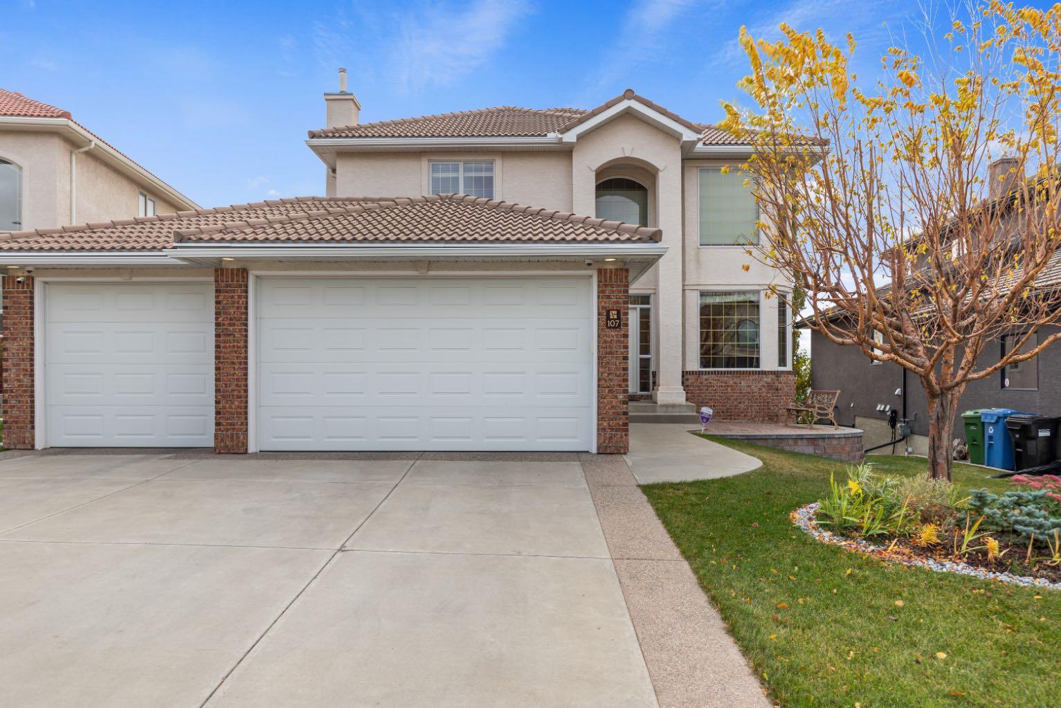 107 Arbour  Vista Road NW