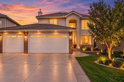 Photo of 107 Arbour Vista Road NW, Calgary, AB T3G 5G3 (MLS # A2352832)
