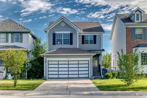 Photo of 10800 Hidden Valley Drive NW, Calgary, AB T3A 5H6 (MLS # A2320026)