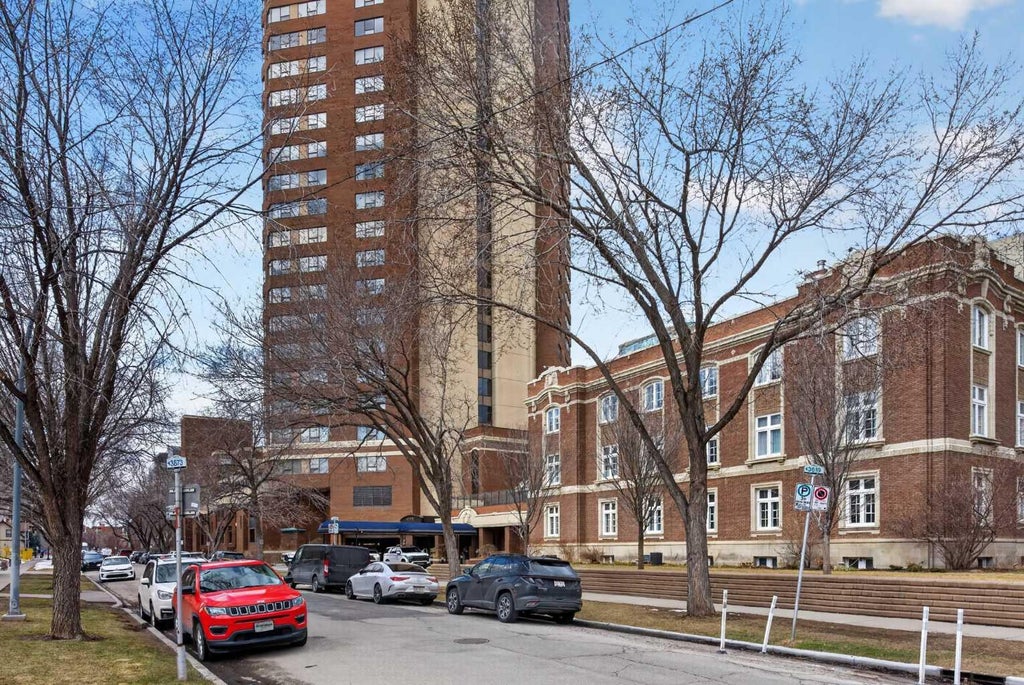 Photo of 720 13 Avenue SW #2030, Calgary, AB T2R 1M5 (MLS # A2320271)