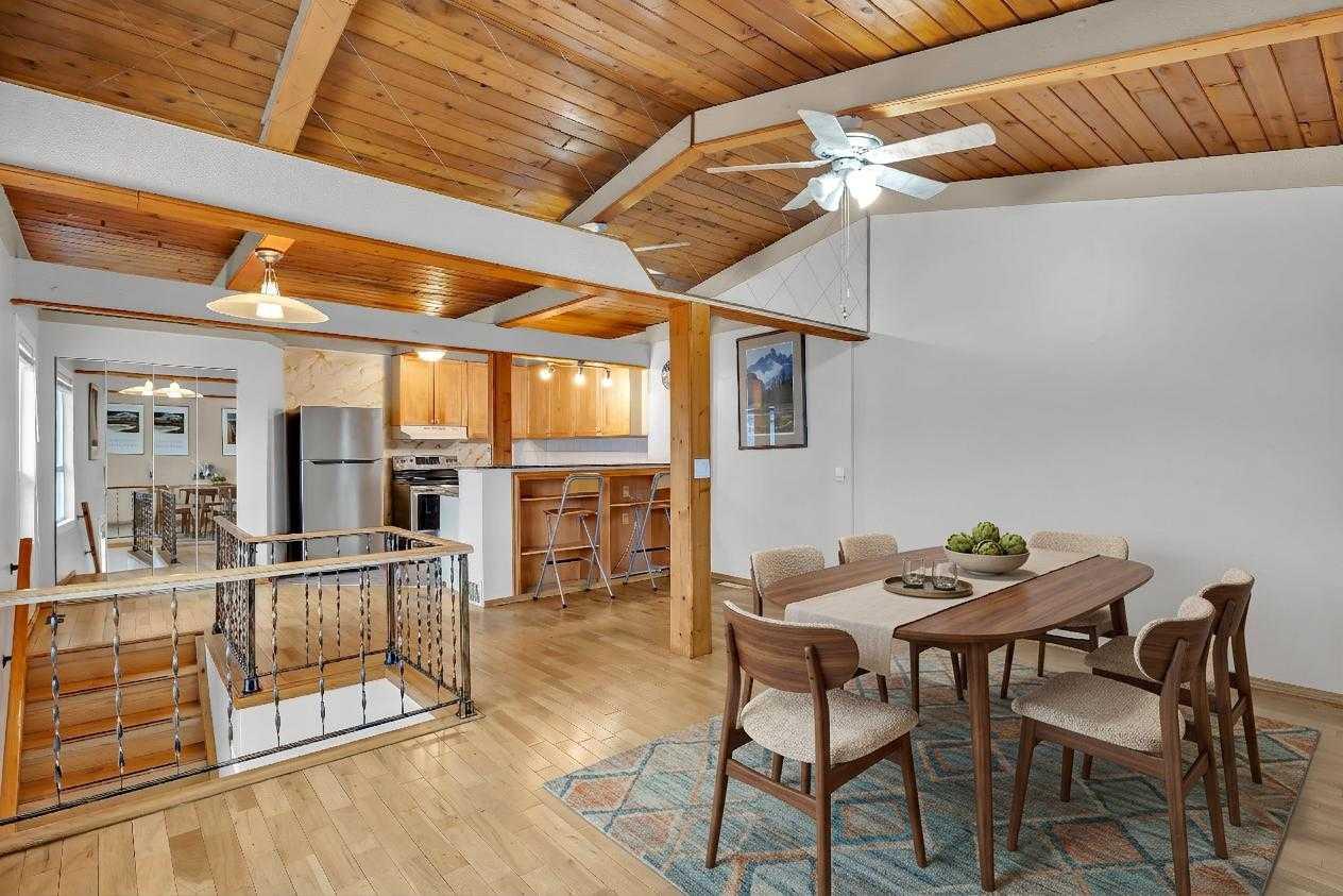 11010 Bonaventure Drive SE 704