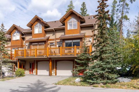 300 Eagle Terrace Road 2 Canmore AB T1W 3E5