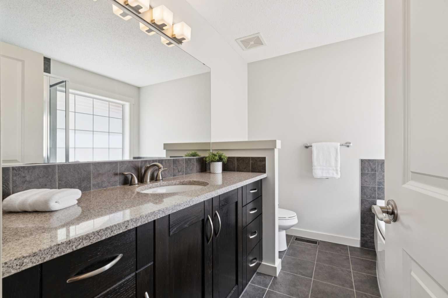 27 Elgin Terrace SE