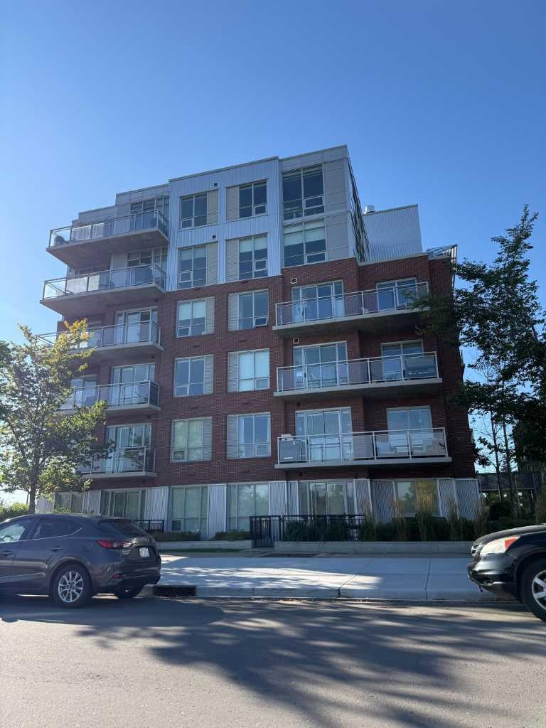 Photo of 63 Inglewood Park SE #414, Calgary, AB T2G 1B7 (MLS # A2346860)