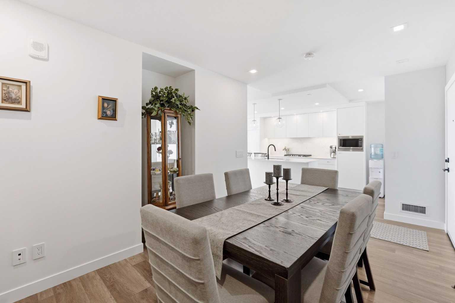 8505 Broadcast Avenue SW 710