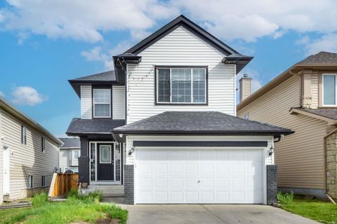 Photo of 183 Saddleback Road NE, Calgary, AB T3J 4K6 (MLS # A2318613)