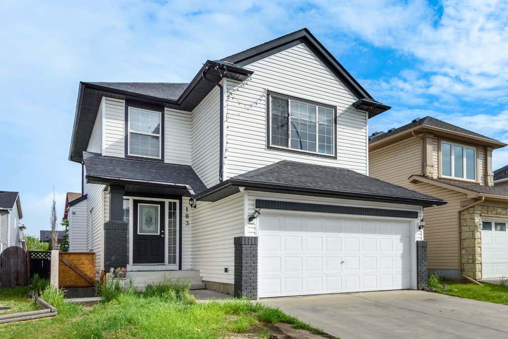 Photo of 183 Saddleback Road NE, Calgary, AB T3J 4K6 (MLS # A2318613)