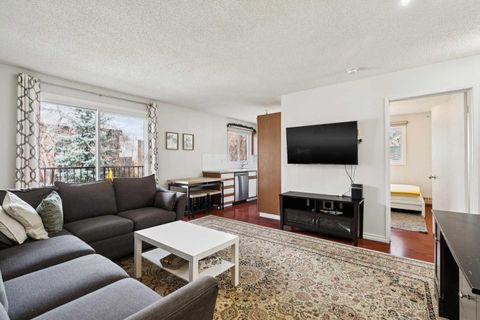 Photo of 2508 17 Street SW #101, Calgary, AB T2T 4M8 (MLS # A2308779)