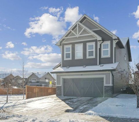 43 Appaloosa Gardens Cochrane AB T4C 2M3