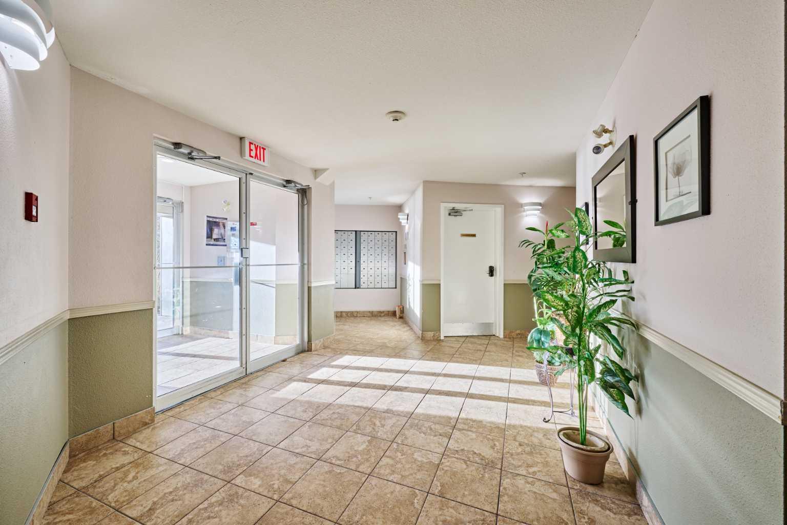 4000 Somervale Court SW 208