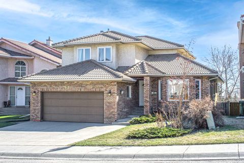 Photo of 2612 Signal Hill Drive SW, Calgary, AB T3H 2T7 (MLS # A2306638)