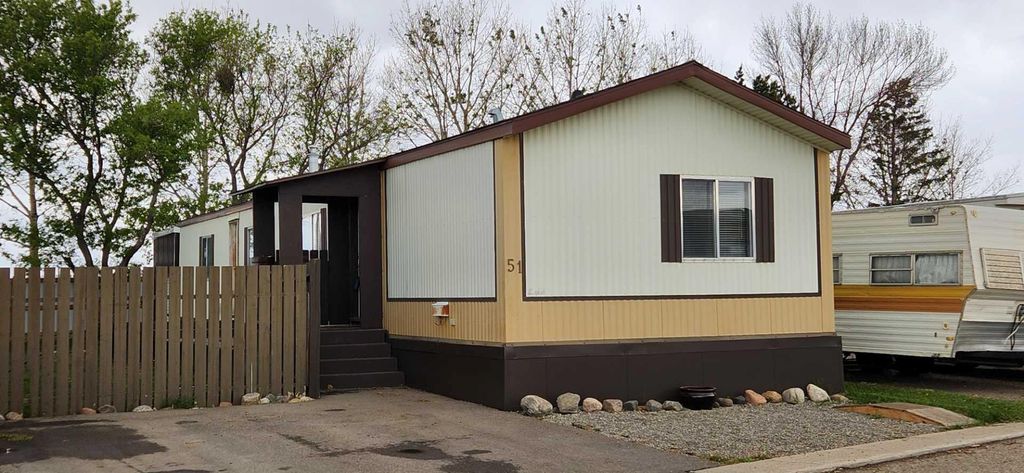 Photo of 2715 westside Drive W #51, Lethbridge, AB T1J 4M9 (MLS # A2312584)