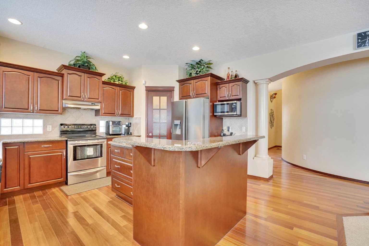 160 Tremblant Way SW