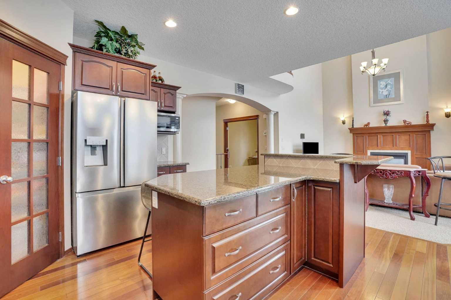 160 Tremblant Way SW