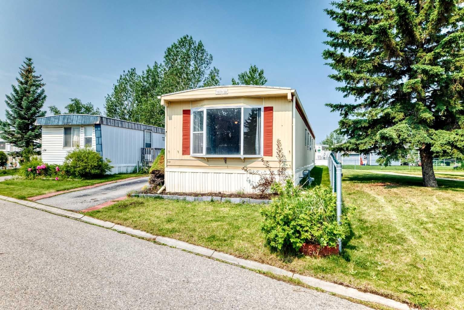 99 Arbour Lake Road NW 175