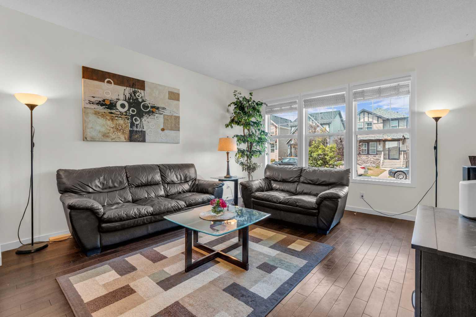 49 Skyview Point Common NE