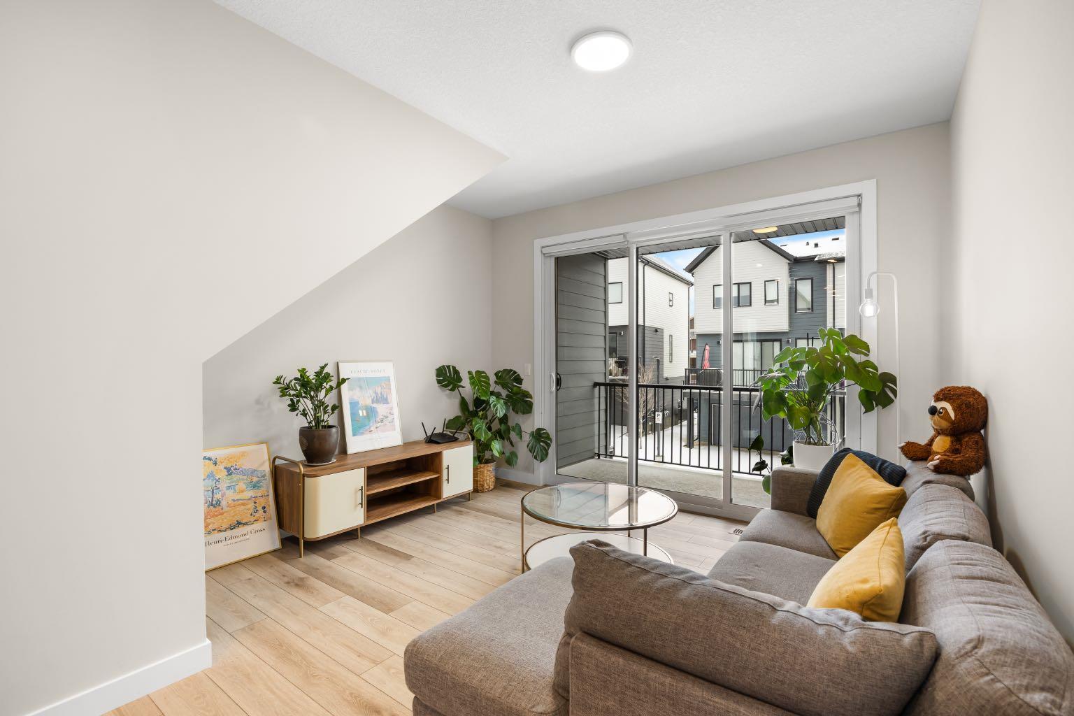 306 Evanscrest Square NW