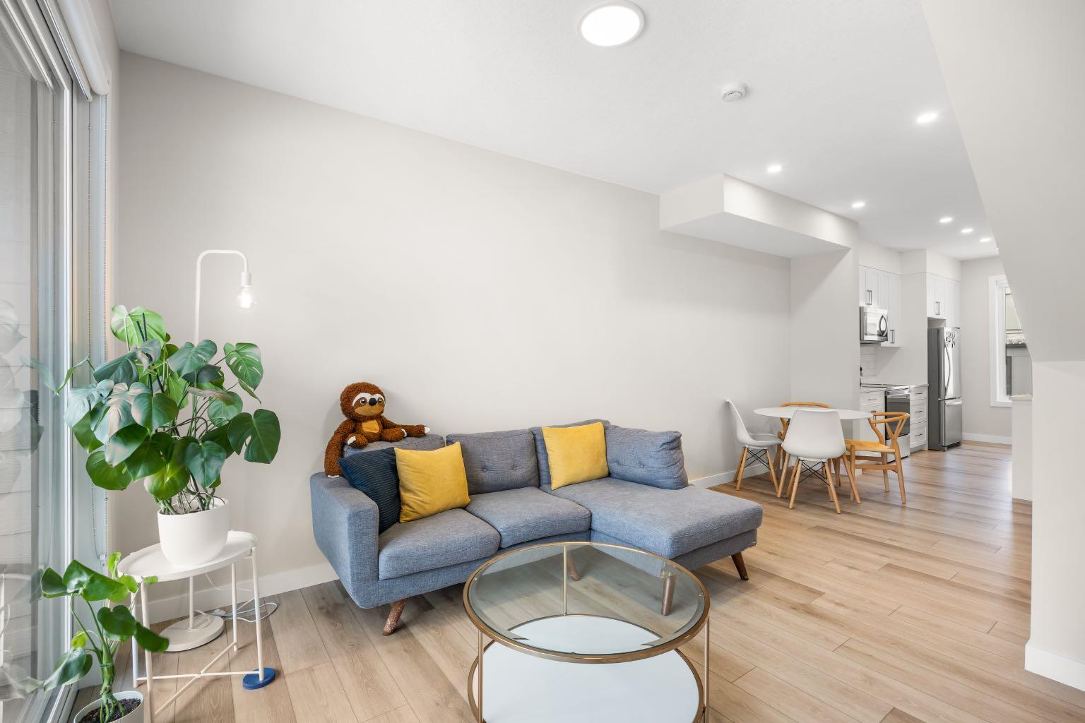 306 Evanscrest Square NW