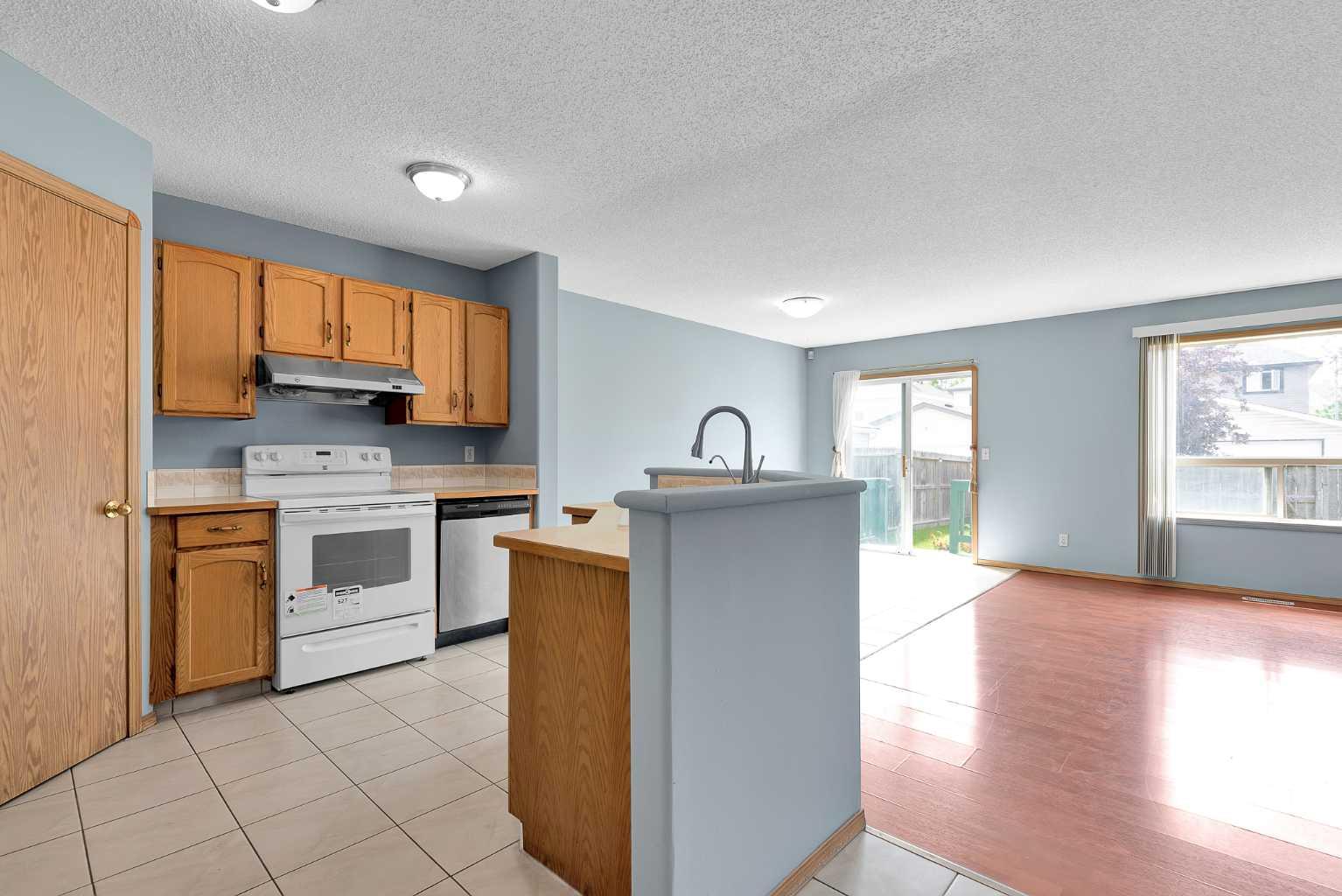 15 harvest rose Circle NE