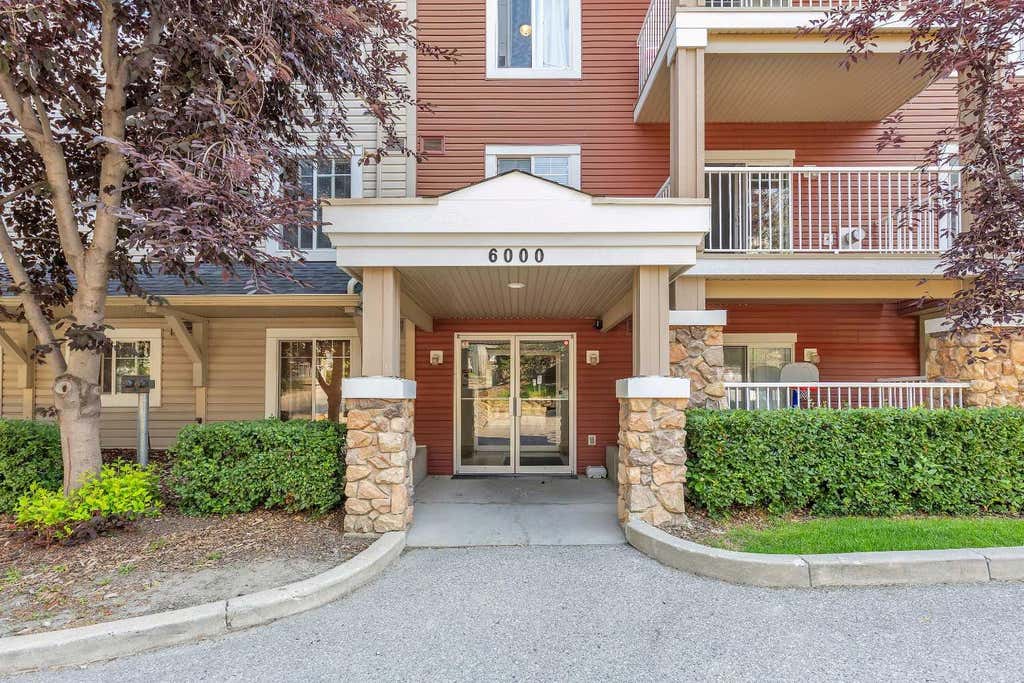 Photo of 70 Panamount Drive NW #6307, Calgary, AB T3K 6G7 (MLS # A2327252)