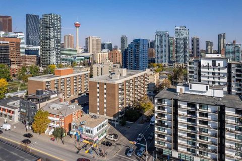 Photo of 340 14 Avenue SW #808, Calgary, AB T2R 0M4 (MLS # A2296735)