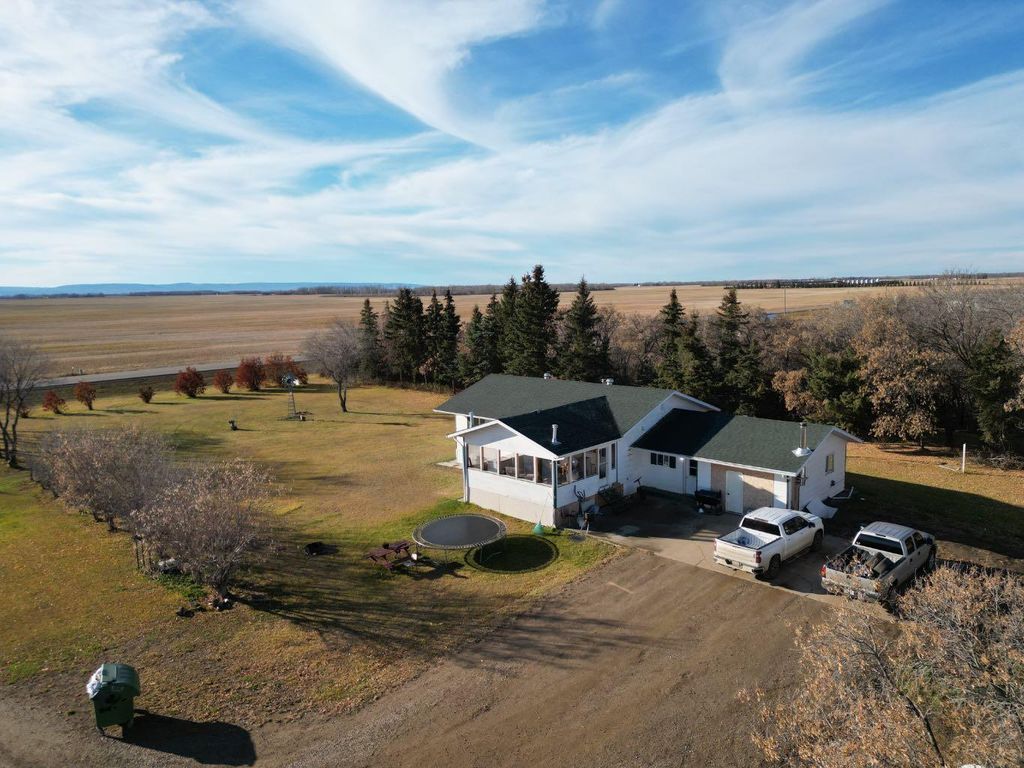 Photo of 14028 TWP RD 1062, Rural Mackenzie County, AB T0H 2H0 (MLS # A2265923)