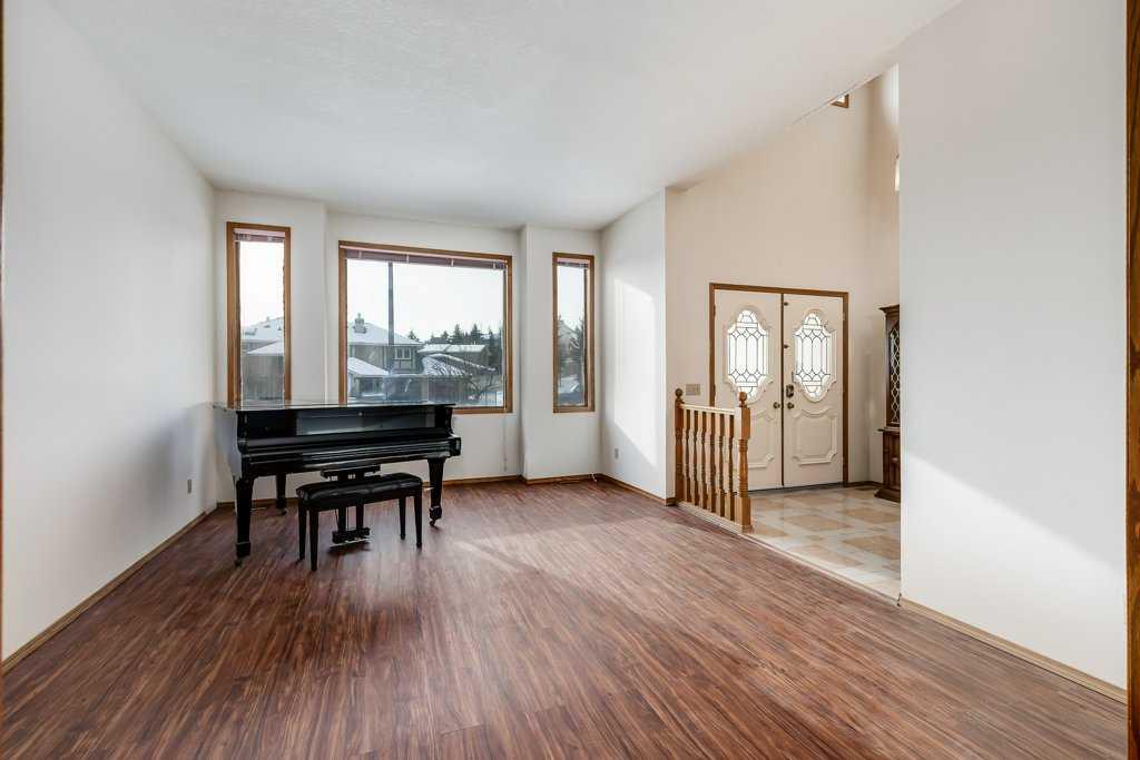 106 Sienna Hills Drive SW