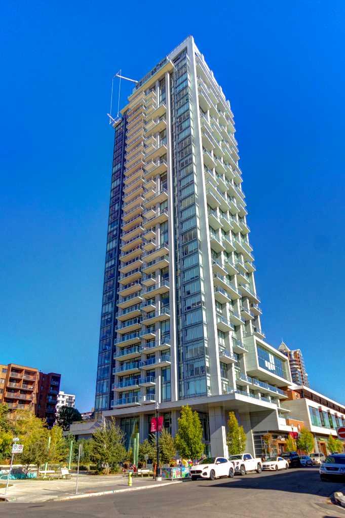 930 16 Avenue SW 703