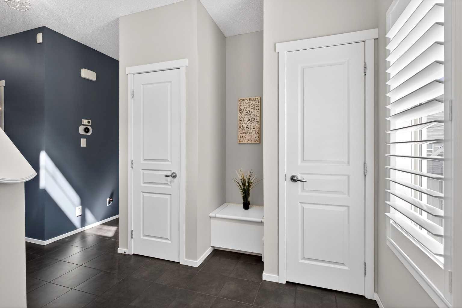 2261 Sagewood Heights SW