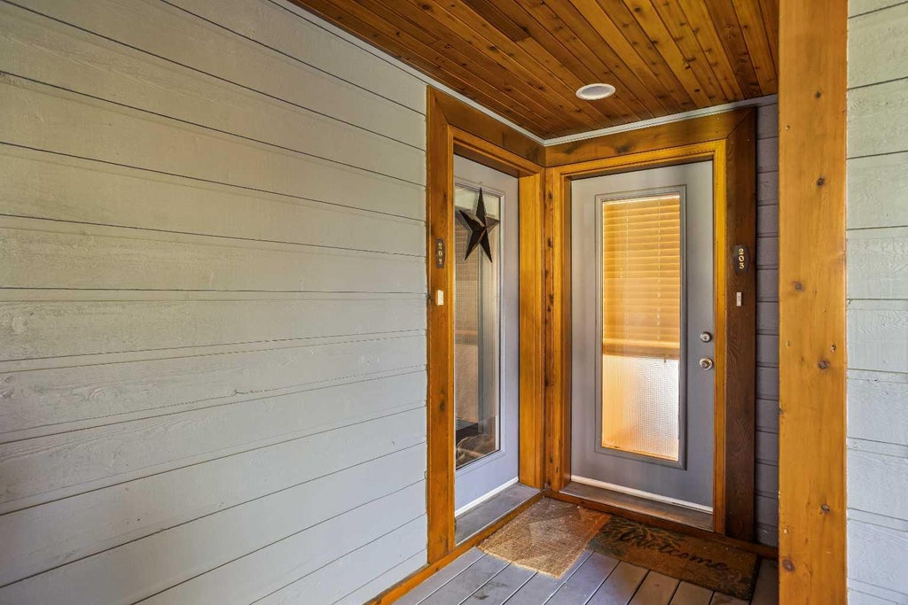 Photo of 404 Marten Street #203, Banff, AB T1L 1C6 (MLS # A2346610)