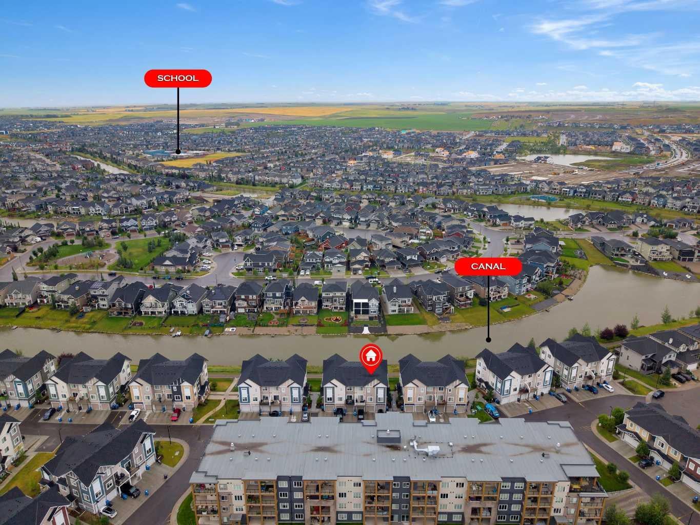 284 Canals Crossing SW