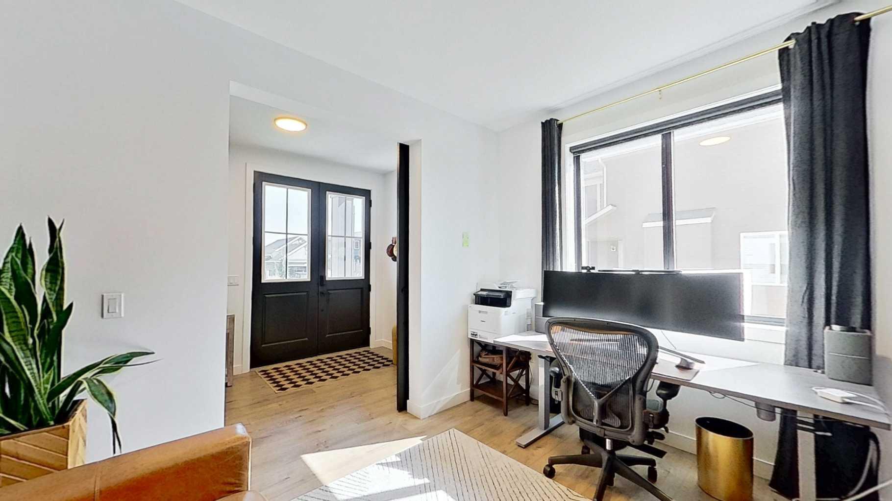 3 Highwood Drive