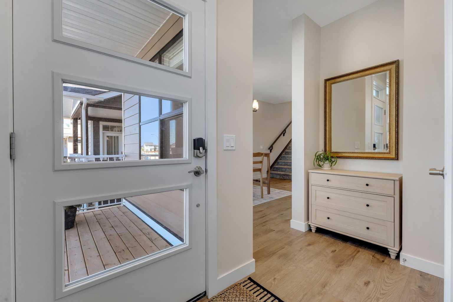 547 Rowmont Boulevard NW