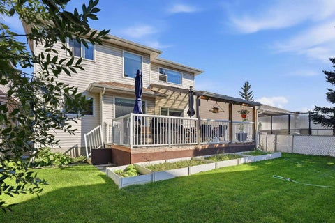 Photo of 209 schubert Place NW, Calgary, AB T3L 1W6 (MLS # A2346931)