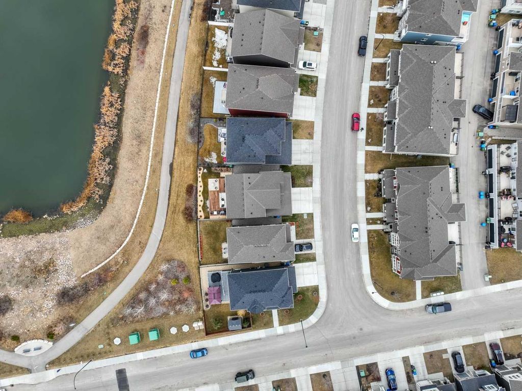 Photo of 280 Yorkville Manor SW, Calgary, AB T2X 4J6 (MLS # A2302516)