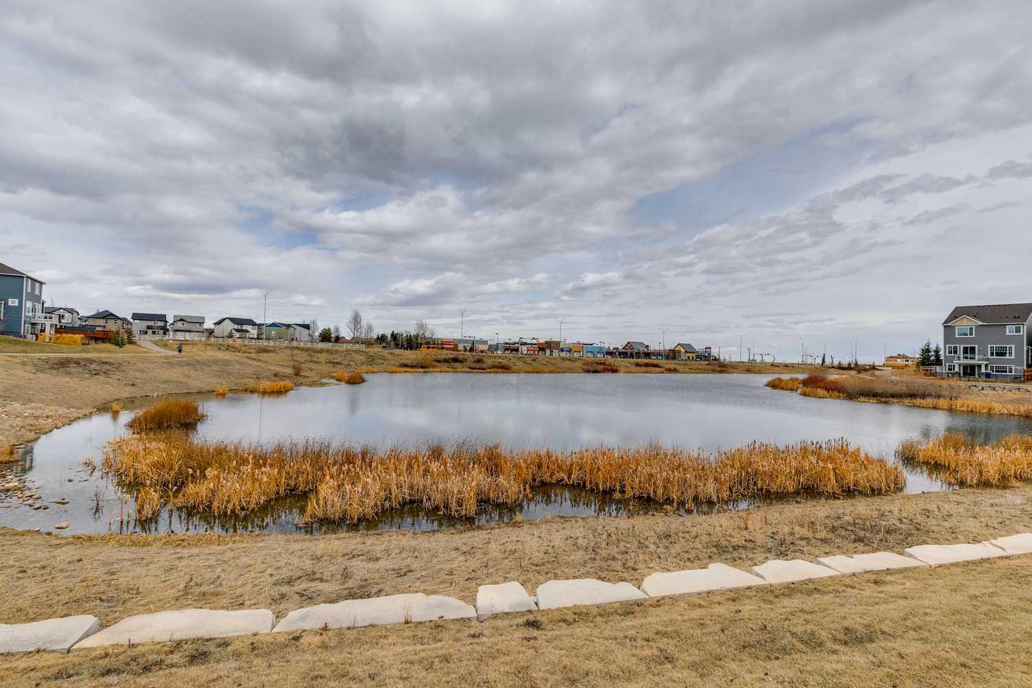 280 Yorkville Manor SW